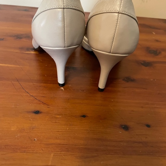 Kelly & Katie pumps - Picture 3 of 5